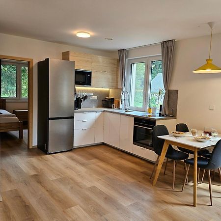 Apartman V Tichu Teplice nad Metuji Bagian luar foto