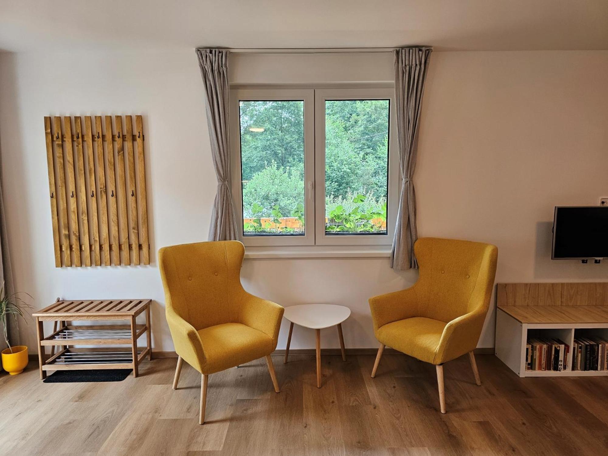 Apartman V Tichu Teplice nad Metuji Bagian luar foto